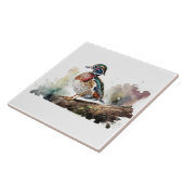 Holzente auf einem soliden, weißen Hintergrund auf Fliese (Seite)