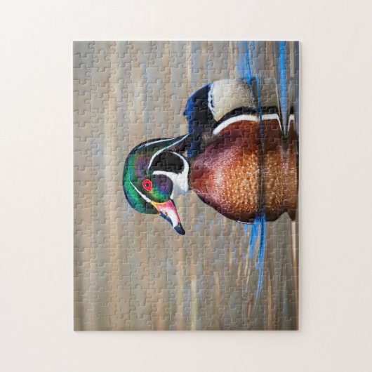 Holzente in einem Teich Puzzle (Vertikal)