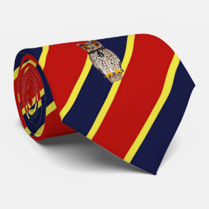 Hölzerne Abzeichen-Eule Striped KleiderKrawatte Krawatte