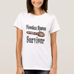 Hölzerner Löffel Überlebender T-Shirt