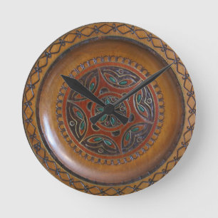 Hölzerner polnischer Platten-Entwurf Runde Wanduhr