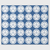 Hölzerner Sauerampfer mit Schwertern im Kreis Geschenkpapier (Flach)