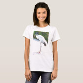 Hölzerner Storch in der Abendsabnutzung T-Shirt (Vorne ganz)