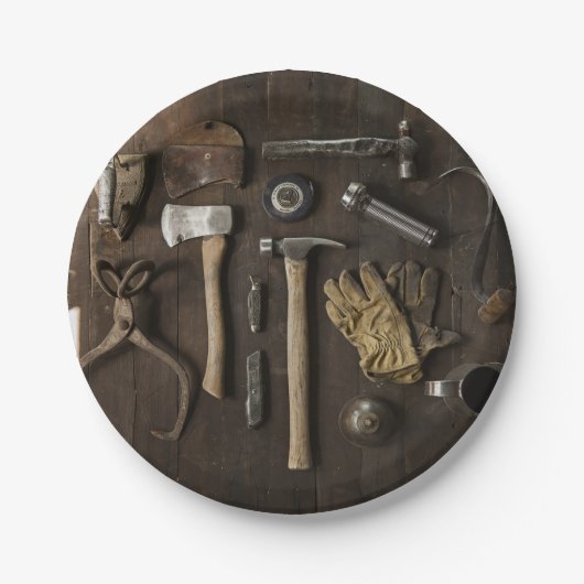 hölzerner Zimmereiheimwerker bearbeitet Sammlung Pappteller (Vorderseite)