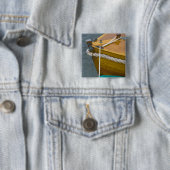 Hölzernes Segelboot im Wasser Button (Beispiel)