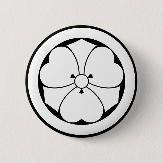 Holzfass mit kreisförmigen Schwertern Button (Vorderseite)
