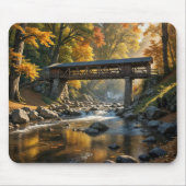 Holzgedeckte Brücke im Herbst Mousepad (Vorne)
