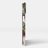 Holzhaus in einem schneebedeckten Wald pixelig iPhone Hülle (Rechte Seite)