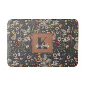 Holzkohlegrau Boho Floral Monogramm Badematte (Vorderseite)