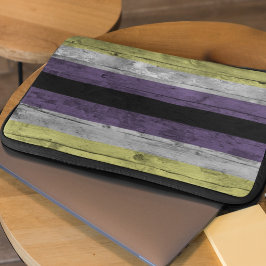 Holzkörner Fein, fein, nicht binär, Flag Farben Laptopschutzhülle