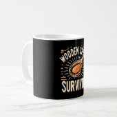 Holzlöffelüberwuchs Kaffeetasse (Vorderseite Links)