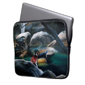 Holzosen-Teich Laptopschutzhülle (Vorderseite Links)