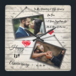 Holzrahmen zum 1. Hochzeitstag - Foto Quadratische Wanduhr<br><div class="desc">1. Hochzeitstag Holz Foto Rahmen Wall Clock.</div>