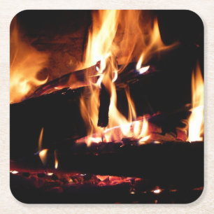 Holzscheite im Kamin Warme Feuerfotografie Rechteckiger Pappuntersetzer