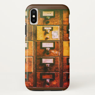 Holzschrank für alte Bibliothekskarteikarten in Br Case-Mate iPhone Hülle