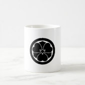 Holzsorrel mit Schwertern in der 1. Tasse (Mittel)