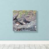 Holzstämme schützen Wildtiere Leinwanddruck (Insitu (Holzboden))