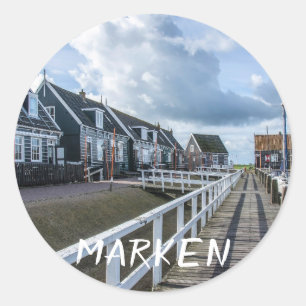 Holzsteg in Marken, Niederlande Runder Aufkleber