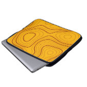 Holzstruktur, lineare Abstraktion Laptopschutzhülle (Vorne Knopf)