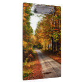 Holzweg mit Laubblätterung Klemmbrett (Rechts)