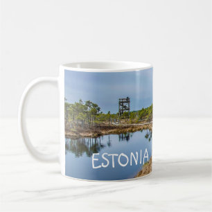 Holzweg über den Sumpf in Estland Kaffeetasse