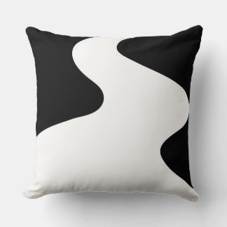 Home & Living > Home Decor > Pillows & Poufs > Thr Kissen