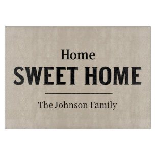 Home Sweet Home Typografie mit individuellem Famil Schneidebrett