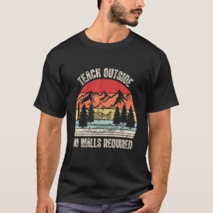 Homeschool Mama Life Distance Learning Lifestyle E T-Shirt
