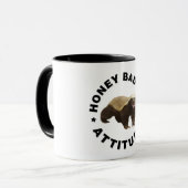 Honey Badger hat Attitude Tasse (Vorderseite Links)