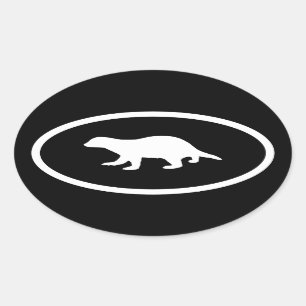 Honey Badger Ovaler Aufkleber