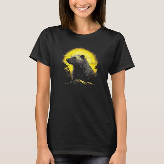 Honey Badger With Full Moon in Background T-Shirt (Vorderseite)