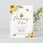 Honey Bee Baby Dusche Sonnenblumen Mami zu sein Einladung (Stehend Vorderseite)