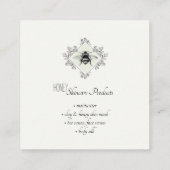 Honey Bee Floral Logo Skincare Products Quadratische Visitenkarte (Rückseite)