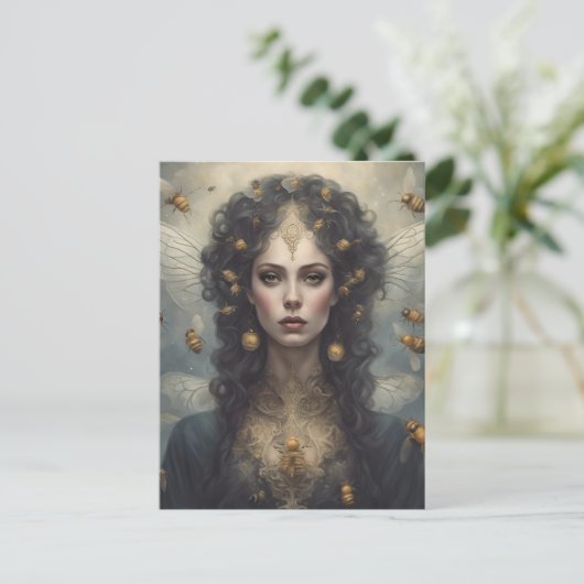 Honey Bee Goddess Postkarte (Stehend Vorderseite)