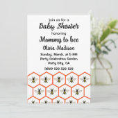 Honey Bee Honeycomb Mommy wird Baby Shower Einladung (Stehend Vorderseite)