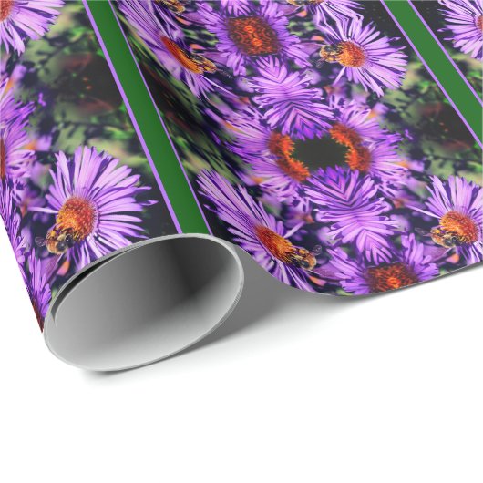 Honey Bee On Lila Aster Blume Abstrakt Geschenkpapier (Rolleneckpunkt)