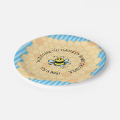 Honey Bee Themed Boy's Baby Shower Paper Plate Pappteller (Schrägansicht)