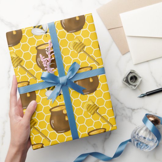 Honey Bumble Bee Gnome Pattern Geschenkpapier (Schenken)