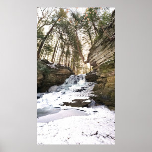 Honey Run Waterfall im Winter, Millwood, OH Poster