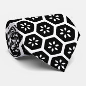 Honeycomb-Blume v1 Krawatte (Gerollt)