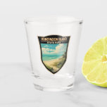 Honeymoon Island Staat Park Florida Reisen Vintag Schnapsglas<br><div class="desc">Honeymoon Island Staat Park Vektorgrafik Design. Teil einer Reihe von Barriereinseln,  die im Golf von Mexiko vor der Westküste von Florida sprudeln.</div>