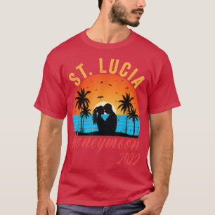 Honeymoonin Bride Groom Vintag St Lucia Honeymoon T-Shirt