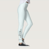 Honeymooning Script Blue mit Monogrammen und Herz Leggings (Rechts)