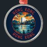 Hongkong China Retro-Distressed Circle Ornament Aus Metall<br><div class="desc">Hongkong Retrovektor-Reisedesign. Eine Mischung aus Ost und West: Hongkong besticht durch eine faszinierende Mischung aus chinesischen und Western-Einflüssen.</div>
