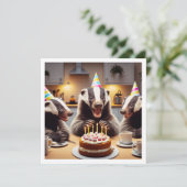 Honigbadger, der Kuchen isst, Einladung zum Honiga (Stehend Vorderseite)