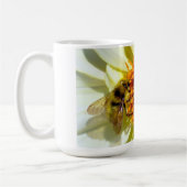 Honigbiene und Blume Kaffee Tasse. Kaffeetasse (Links)