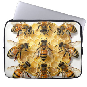 Honigbienen auf einem sechseckigen Honigwabenkreis Laptopschutzhülle