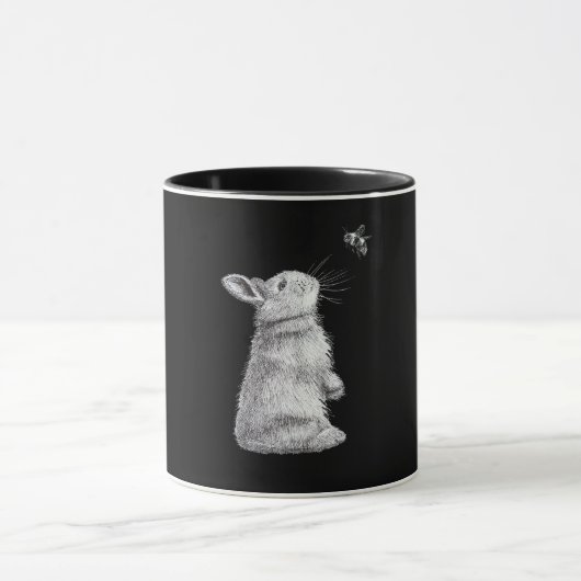 Honigrabbe und Hummeln| Bunny Lover Geschenk Tasse (Zentrum)