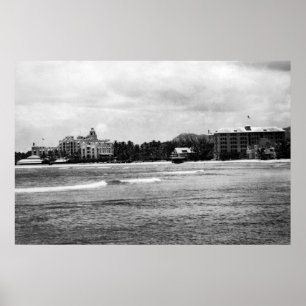 Honolulu, HA - Aussicht auf Moana & Royal Hawaiian Poster