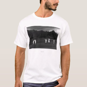 Honolulu, Hawaii - Golfspieler, die am Land T-Shirt